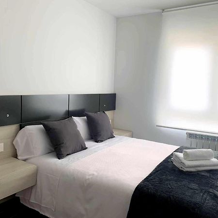 Ramon Y Cajal Suites De Luxe Leon Ngoại thất bức ảnh