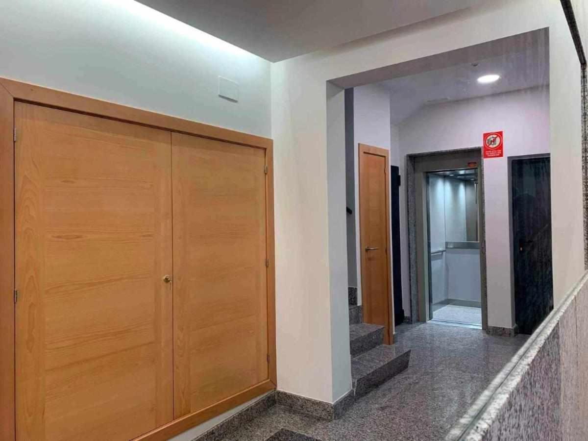 Ramon Y Cajal Suites De Luxe Leon Ngoại thất bức ảnh