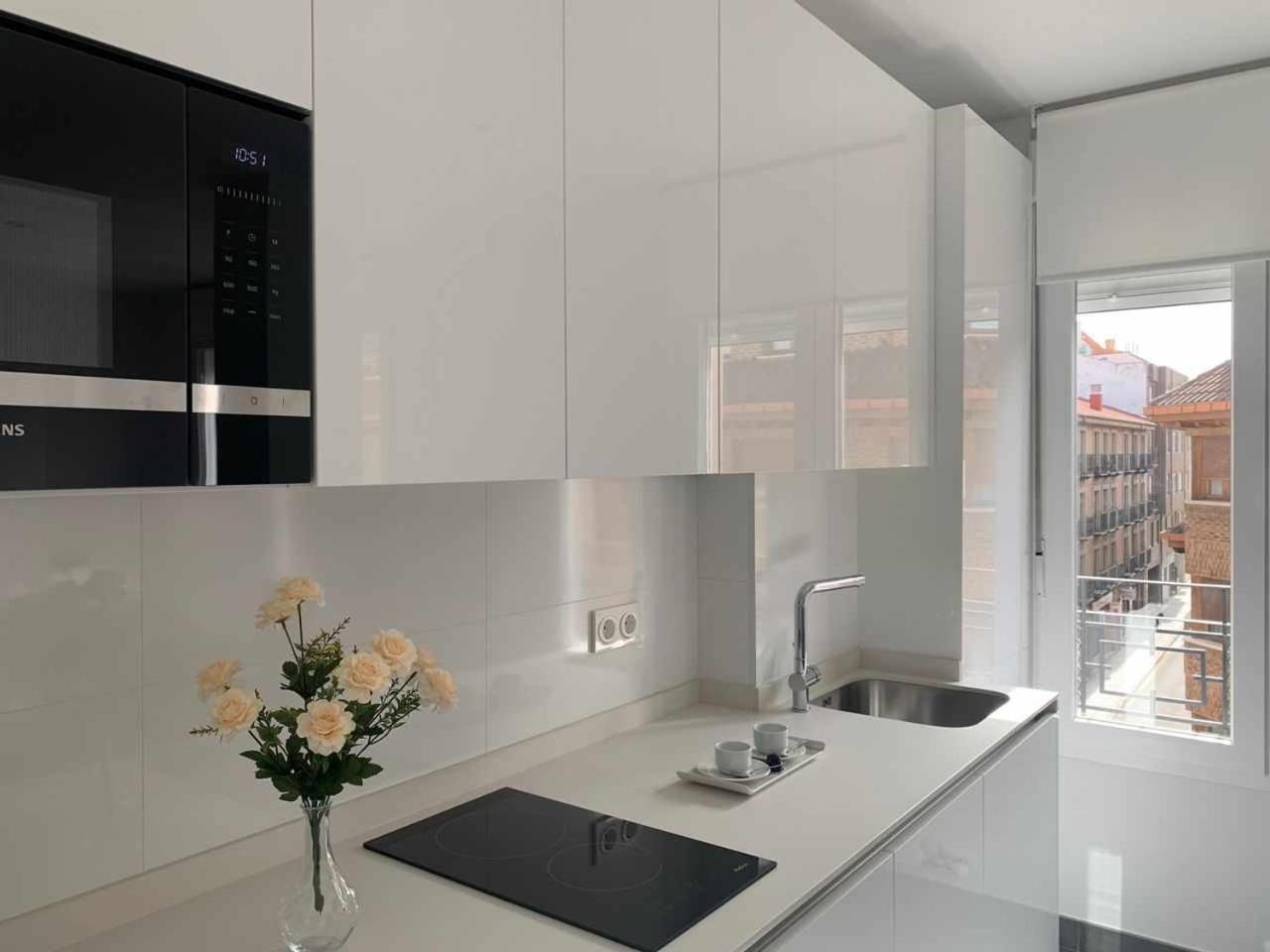 Ramon Y Cajal Suites De Luxe Leon Ngoại thất bức ảnh