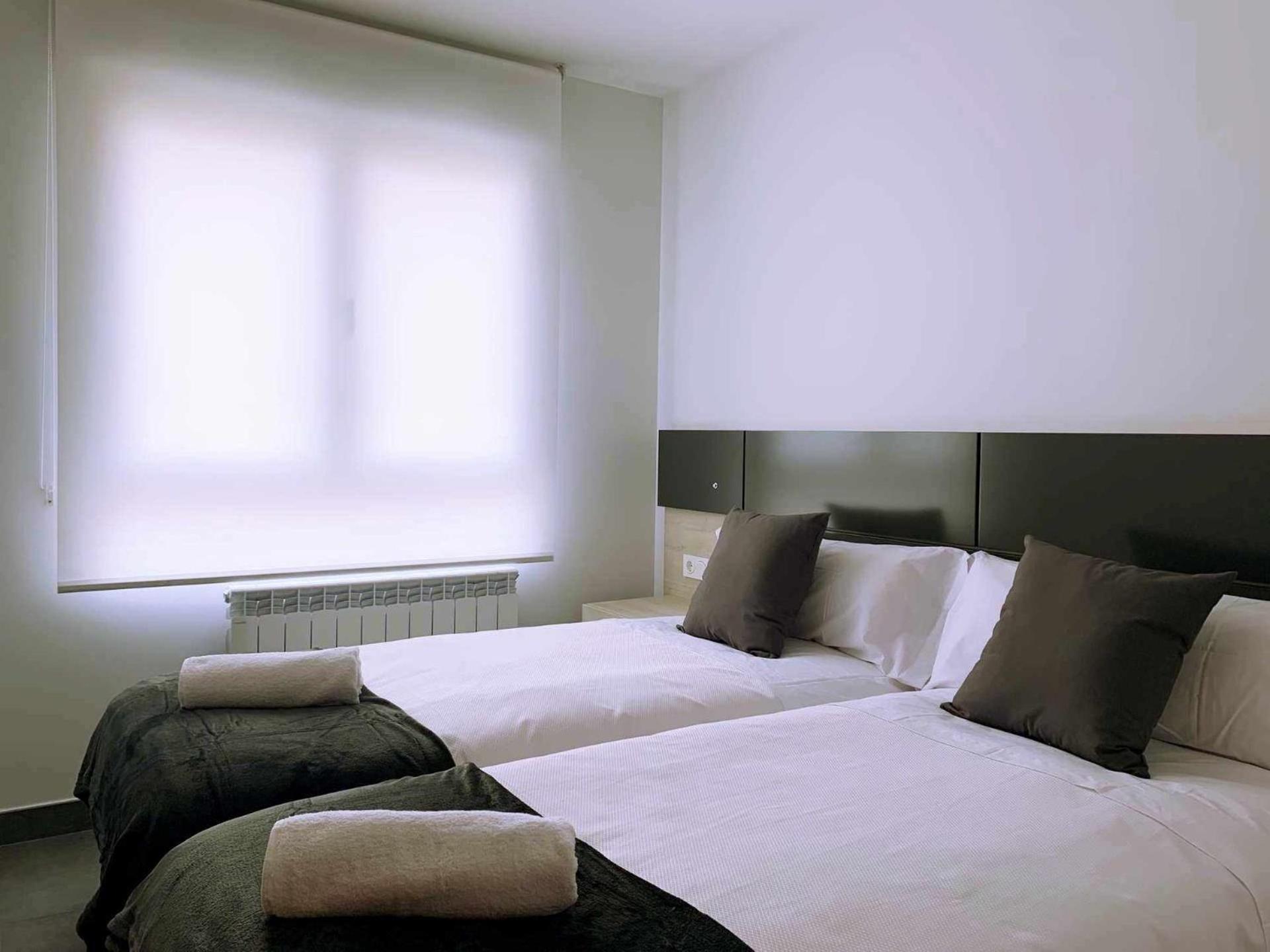 Ramon Y Cajal Suites De Luxe Leon Ngoại thất bức ảnh